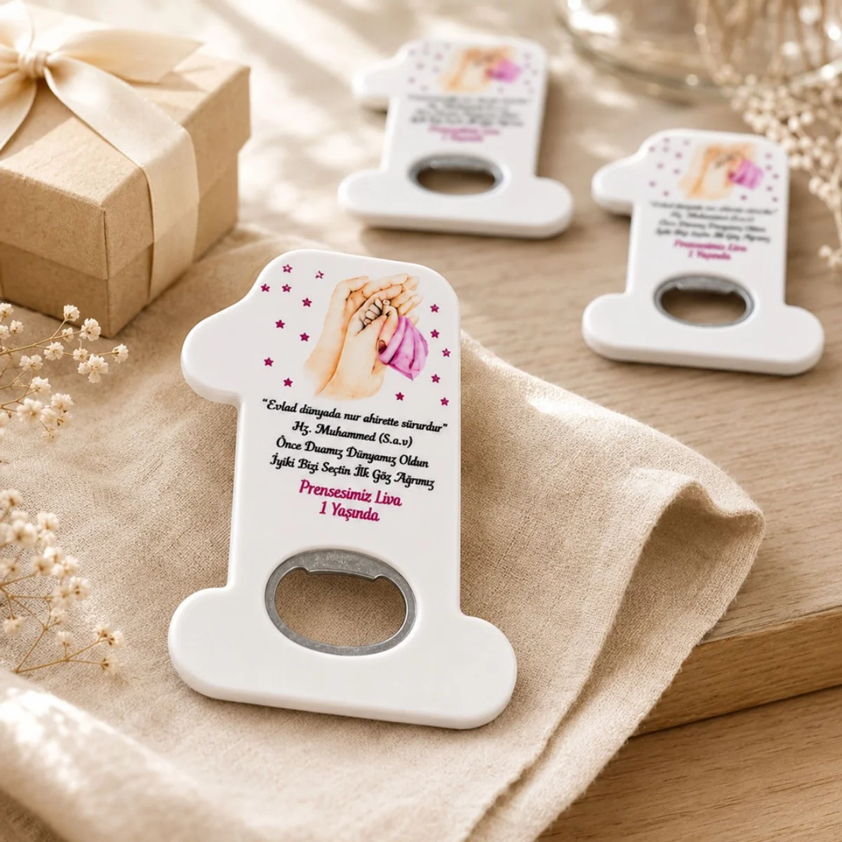 Kişiye Özel 1 Yaş Açacak Magnet – 1 Rakamlı Doğum Günü Hediyeliği