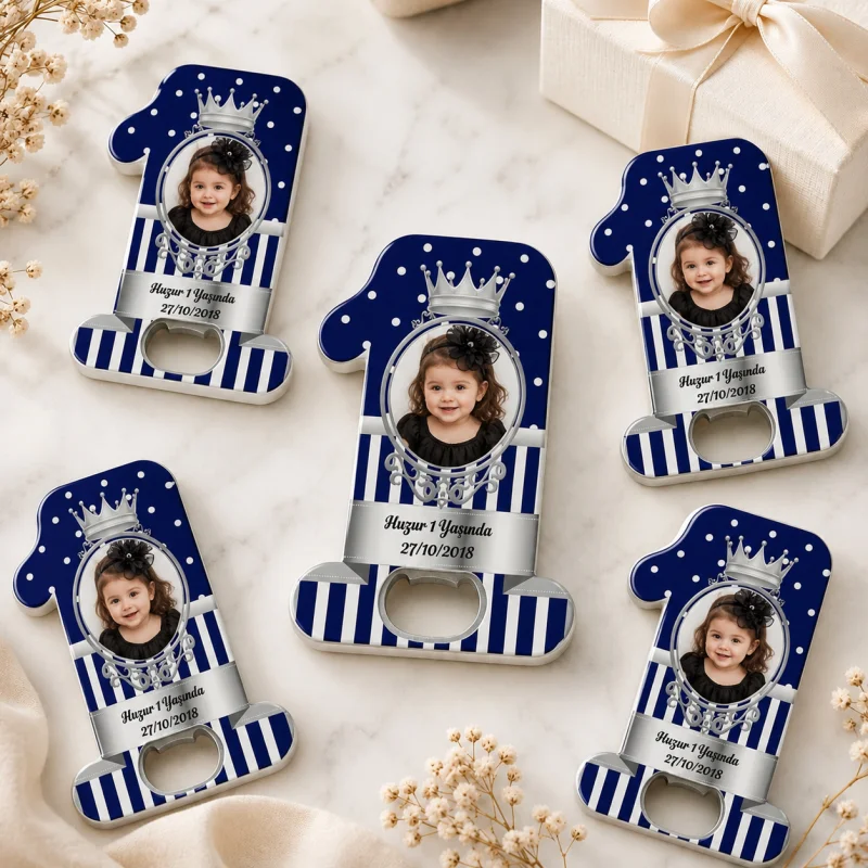 Kişiye Özel Lacivert-Gümüş 1 Yaş Açacak Magnet – Kız Bebek Doğum Günü Hediyeliği
