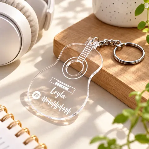 Kişiye Özel Gitar Tasarımlı Şeffaf Pleksi Spotify Kodlu Anahtarlık