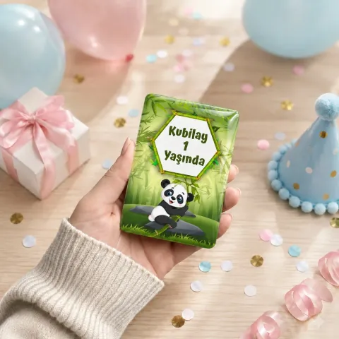 Kişiye Özel Bambu Ormanlı Pandalı Doğum Günü Magneti - 10 Adet