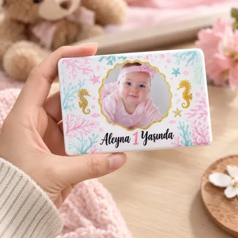 Kişiye Özel Fotoğraflı Pastel Pembe Mercan ve Denizatlı Doğum Günü Magneti - 10 Adet