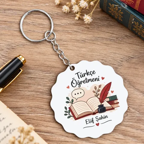 Kişiye Özel Türkçe Öğretmeni Ahşap Anahtarlık – Açık Kitap ve Tüy Kalem